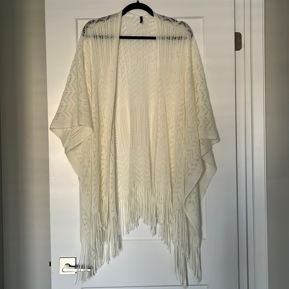 Knit Shawl with Fringe